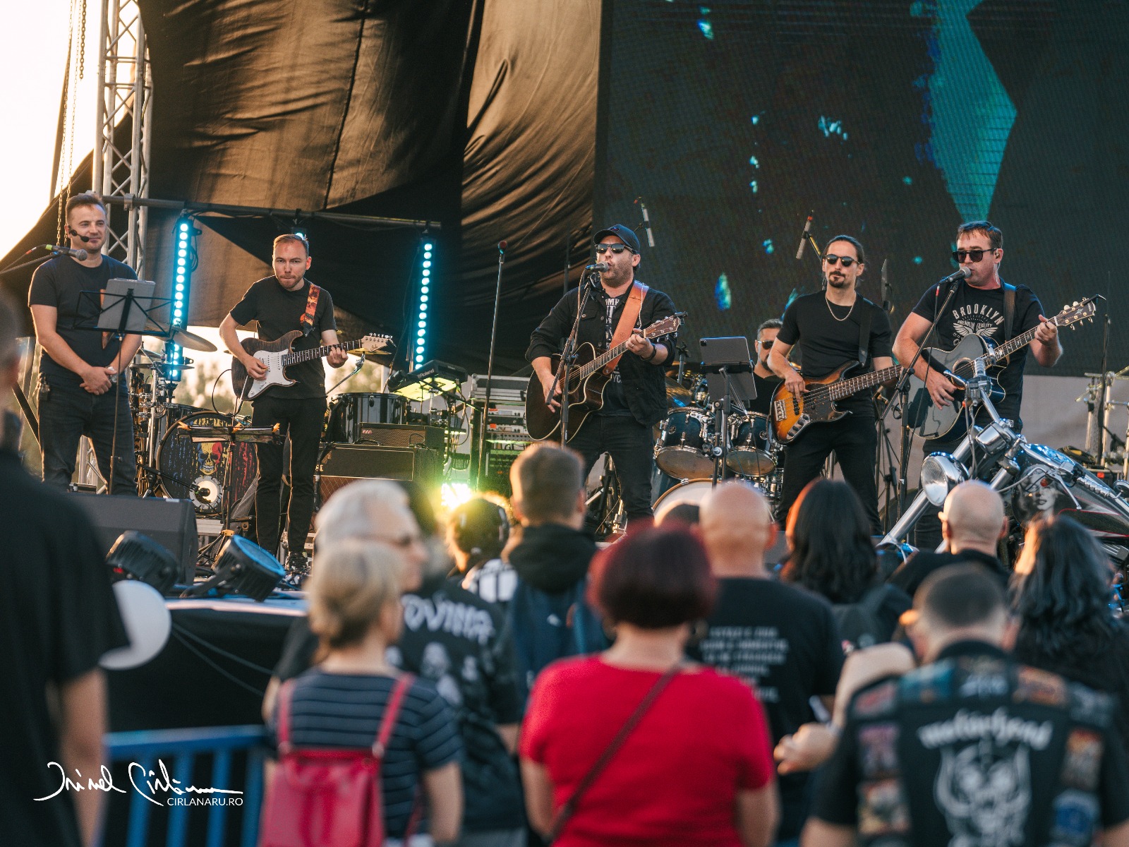 Condorii Negri, un grup muzical din Chișinău, Moldova